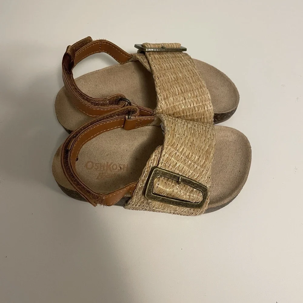 Oshkosh Baby Girl Sandals‎ 8M Buckle Summer Sundress Vacation Beach